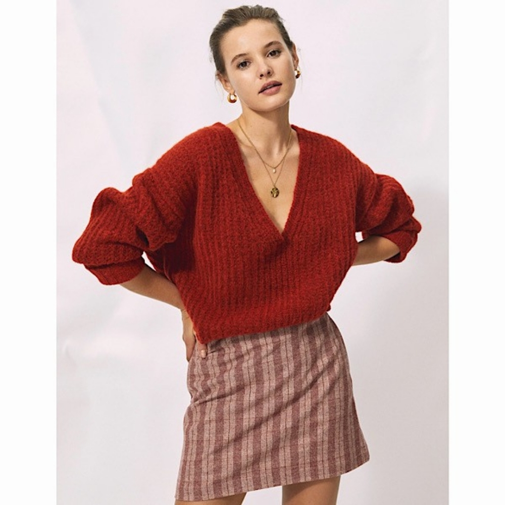 PINK ROSE Cropped Sweater